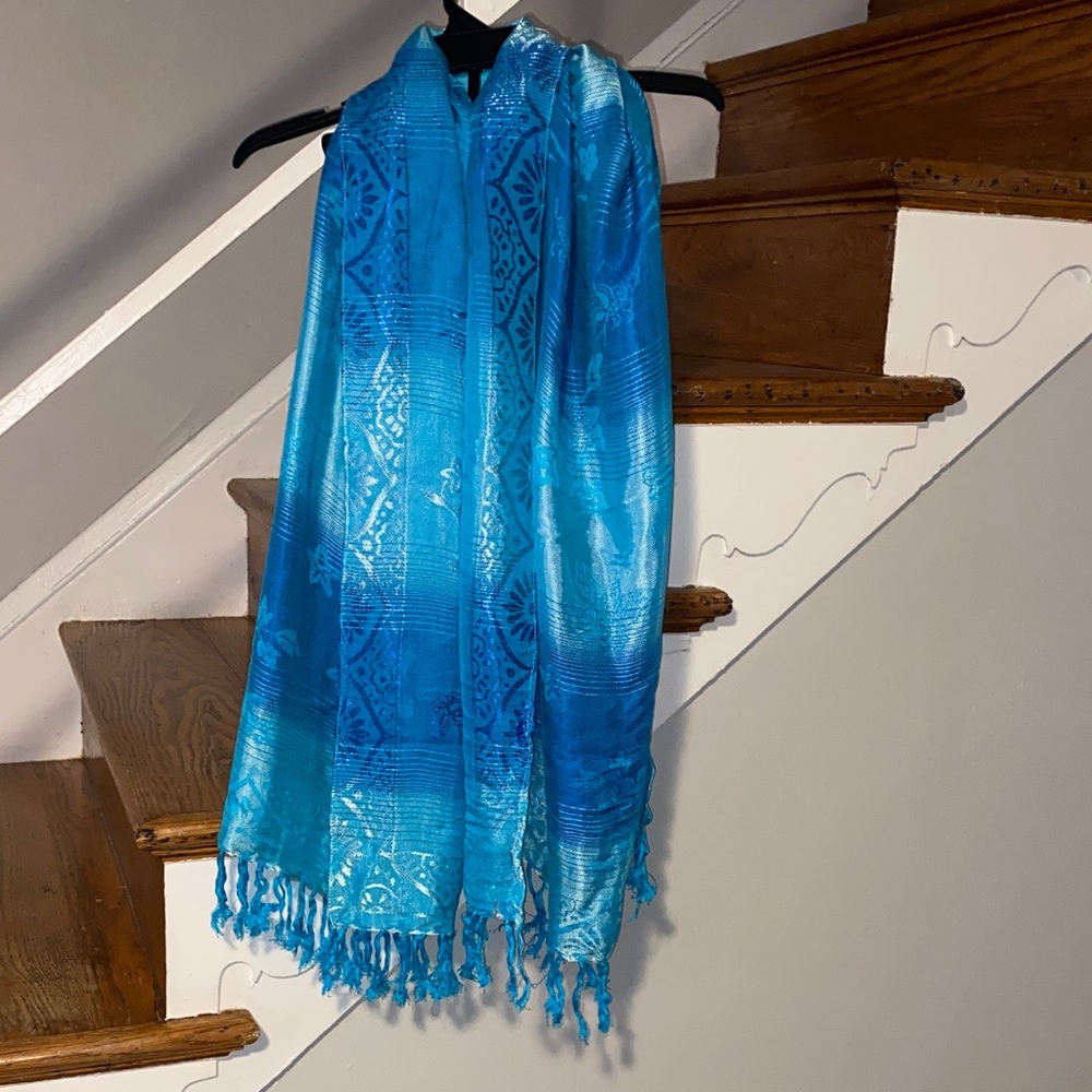 Blue Butterfly & Floral Patterned Scarf